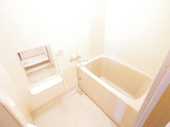 奈良県天理市富堂町(アパート)の賃貸物件の風呂