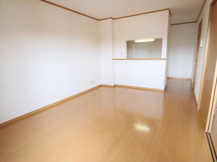 奈良県奈良市大安寺3丁目(アパート)の賃貸物件の居間