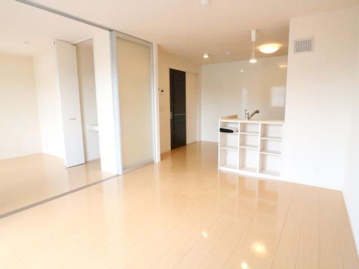 奈良県奈良市大安寺7丁目(アパート)の賃貸物件の居間