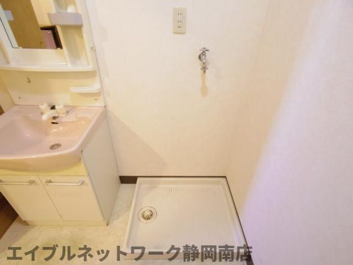 グランドゥール稲川201のその他画像