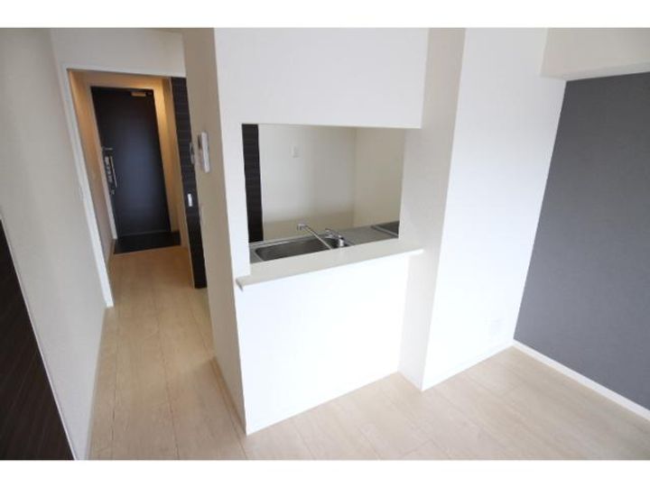 奈良県北葛城郡王寺町舟戸3丁目(マンション)の賃貸物件の居間