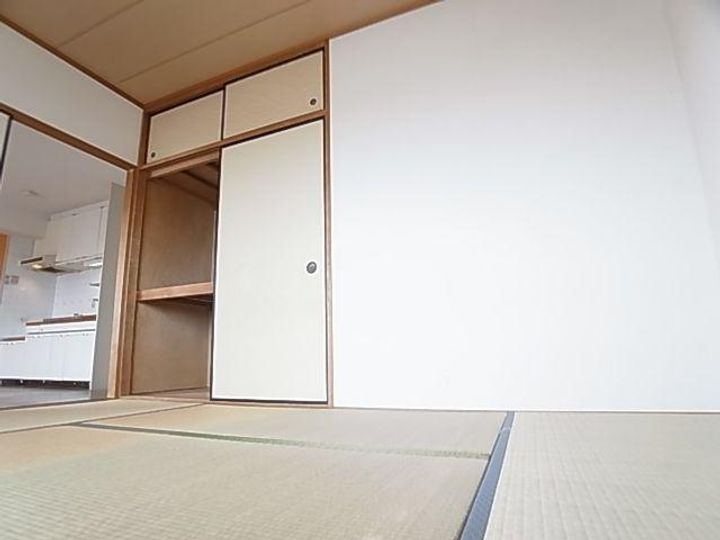 奈良県香芝市西真美1丁目(マンション)の賃貸物件604の内装