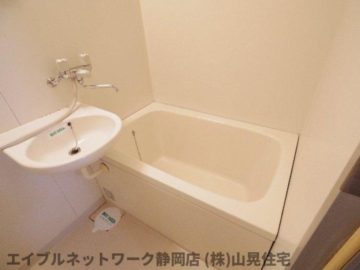 静岡県静岡市葵区両替町1丁目(マンション)の賃貸物件の風呂