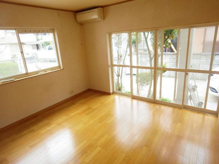 奈良県大和郡山市新町(一戸建)の賃貸物件の居間