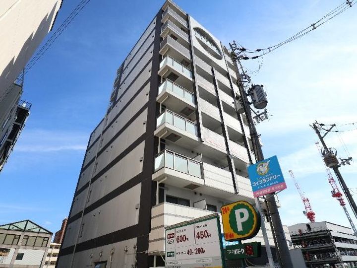 インペリアル奈良大宮の外観