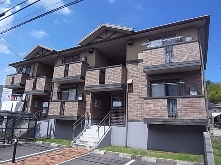 奈良県奈良市青山9丁目(アパート)の賃貸物件の外観