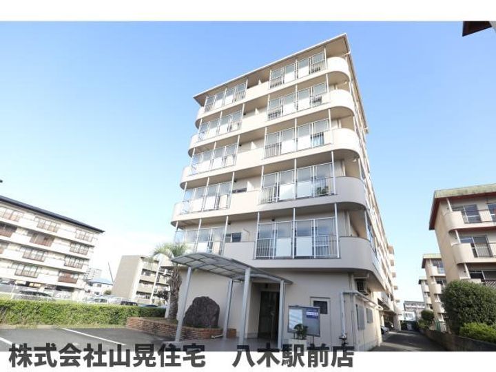 奈良県橿原市新賀町(マンション)の賃貸物件の外観