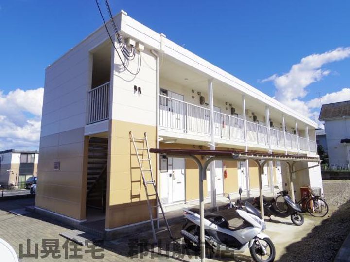 レオパレスYAMADAthreeの外観