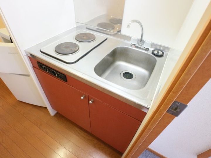 レオパレスYAMADAthree204のキッチン