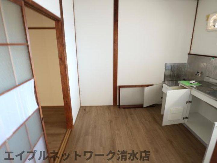 静岡県静岡市清水区西久保(アパート)の賃貸物件201のキッチン