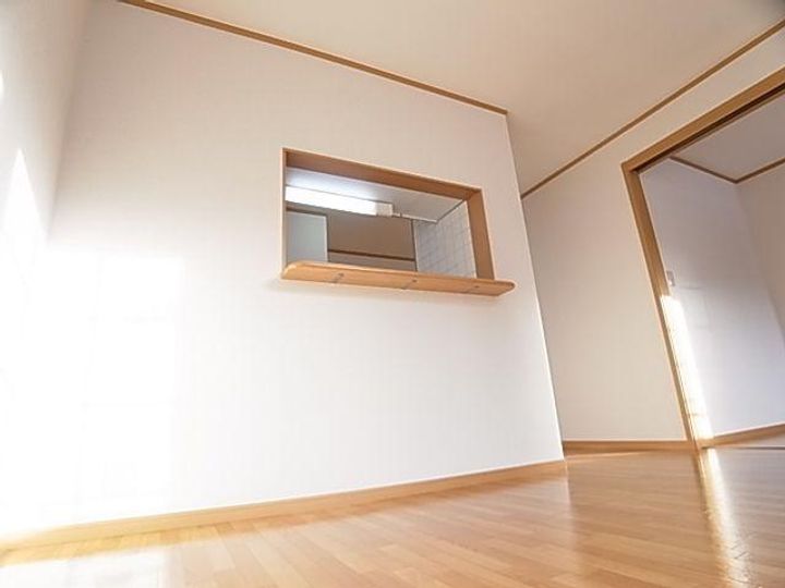 奈良県北葛城郡上牧町滝川台2丁目(アパート)の賃貸物件201の居間