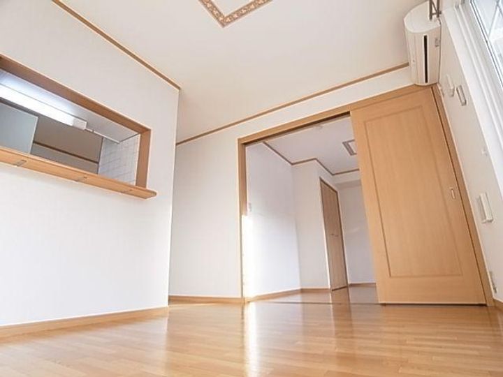 奈良県北葛城郡上牧町滝川台2丁目(アパート)の賃貸物件201の居間