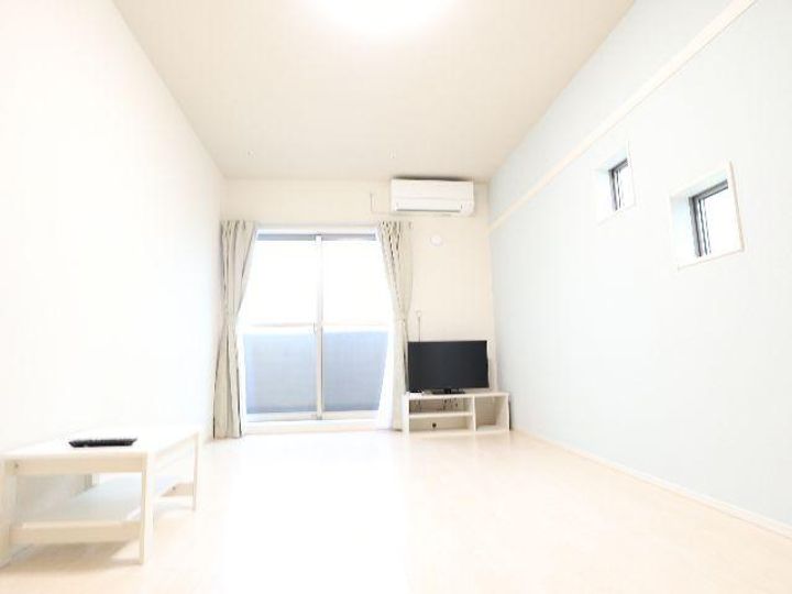 奈良県奈良市宝来4丁目(マンション)の賃貸物件の居間