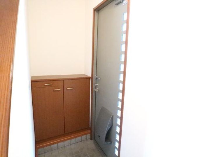 スプリングヒルズの玄関