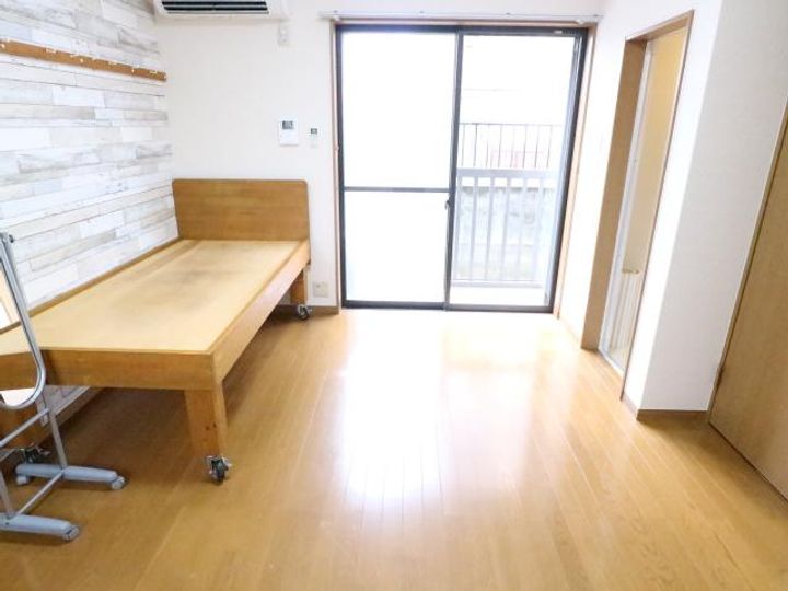 ハイツ佐保の居間