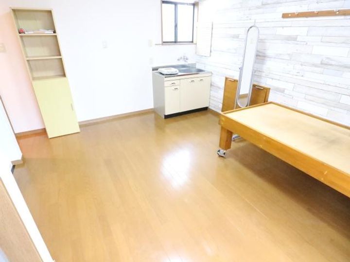 ハイツ佐保の居間