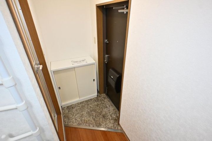 コモハウス303の玄関