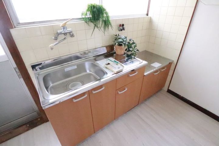 奈良県橿原市八木町3丁目(一戸建)の賃貸物件K-1のキッチン
