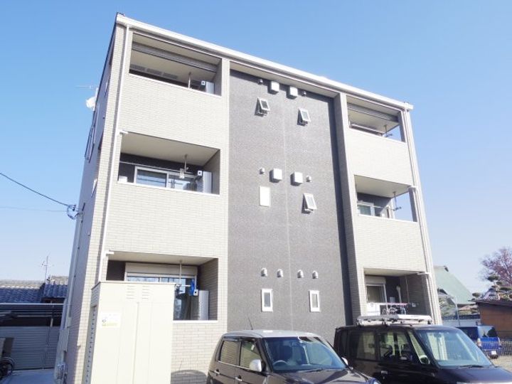 奈良県天理市指柳町(アパート)の賃貸物件の外観