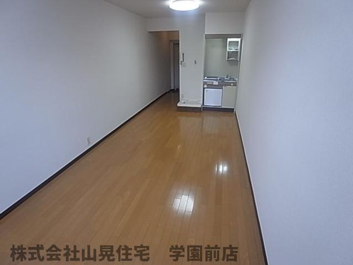 奈良県奈良市富雄元町2丁目(マンション)の賃貸物件の居間