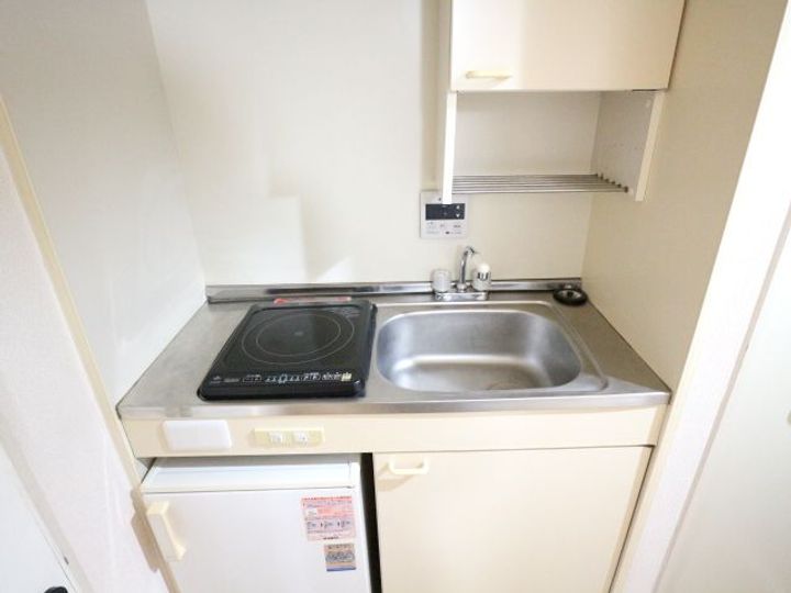 シティパレス佐保川P-2のキッチン