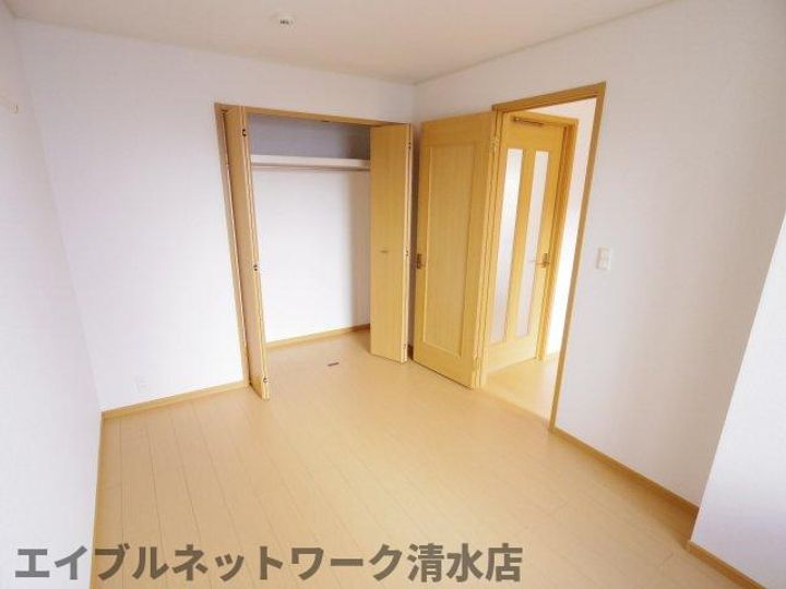 静岡県静岡市清水区木の下町(アパート)の賃貸物件の居間