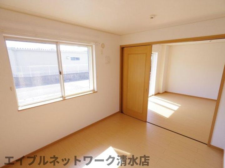 静岡県静岡市清水区木の下町(アパート)の賃貸物件の居間
