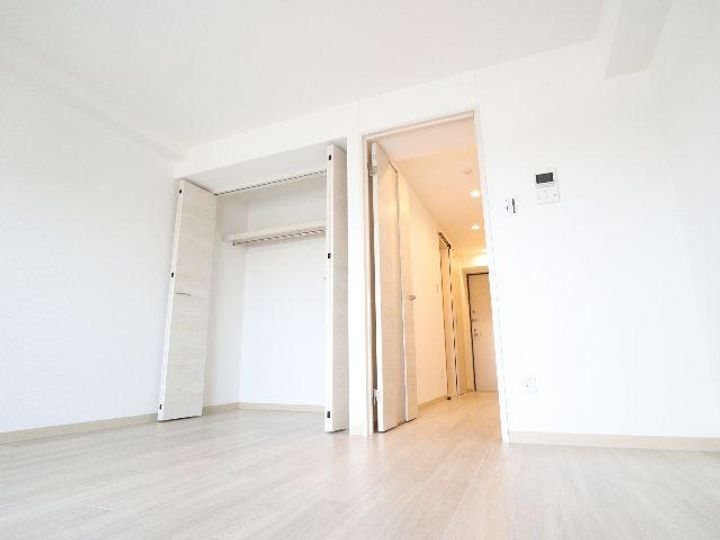 TKビル西大寺ノース607の居間