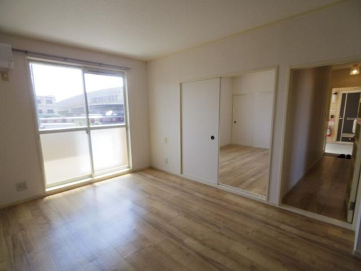 奈良県橿原市上品寺町(アパート)の賃貸物件202の居間