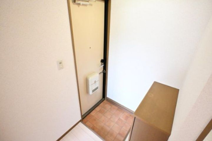 奈良県奈良市南京終町7丁目(アパート)の賃貸物件の玄関