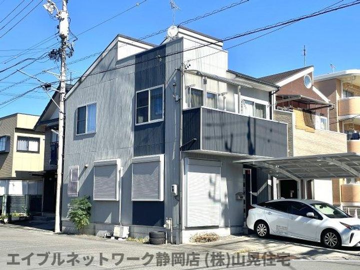 静岡県静岡市駿河区桃園町(一戸建)の賃貸物件の外観