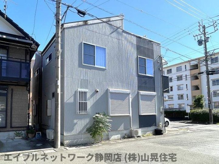 静岡県静岡市駿河区桃園町(一戸建)の賃貸物件の外観