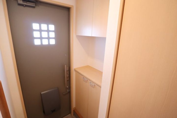 奈良県葛城市長尾(アパート)の賃貸物件201の玄関