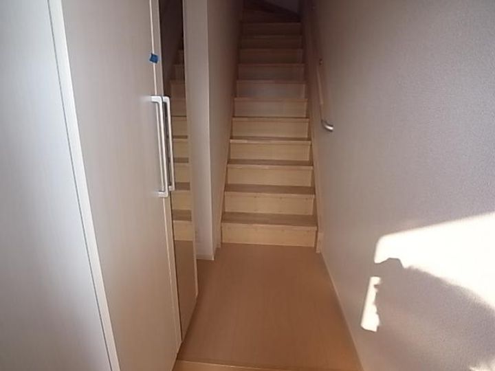 プロミネントの玄関