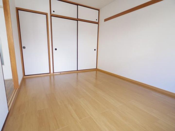 レジデンス桜池の居間