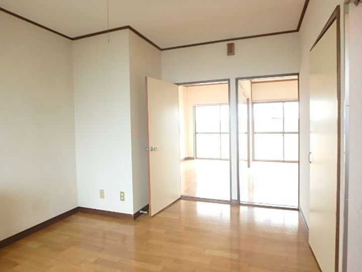 ラ・ヴェルディ龍舞1−3の内装