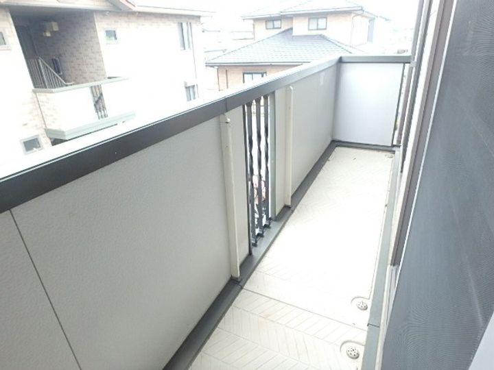 エレック B102の内装