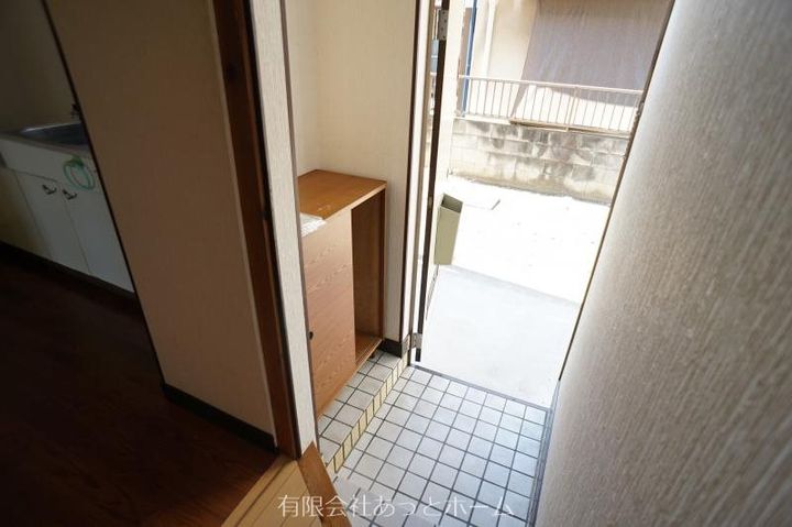 イーストピア103の玄関