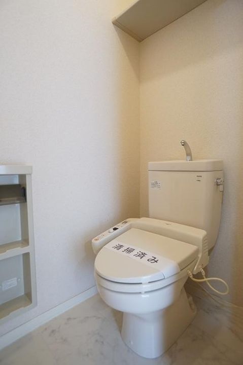 ラ・ファミリーナA102の内装