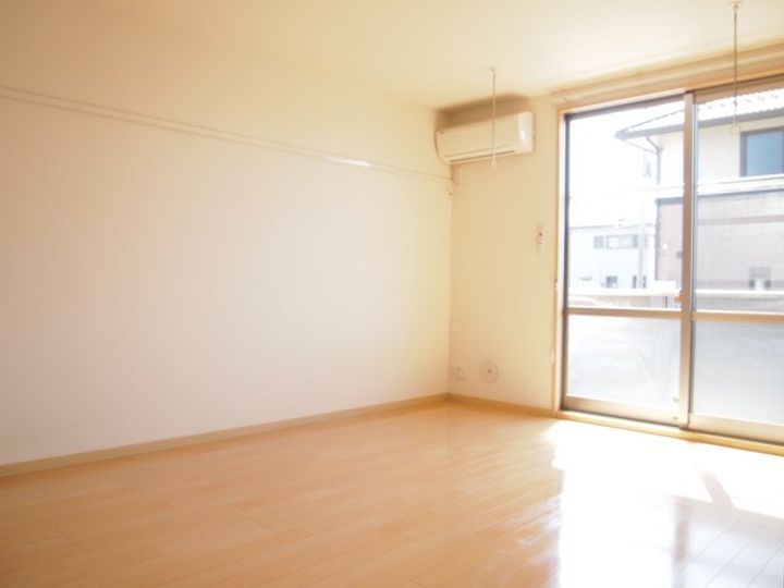 メゾン・くおりすの居間