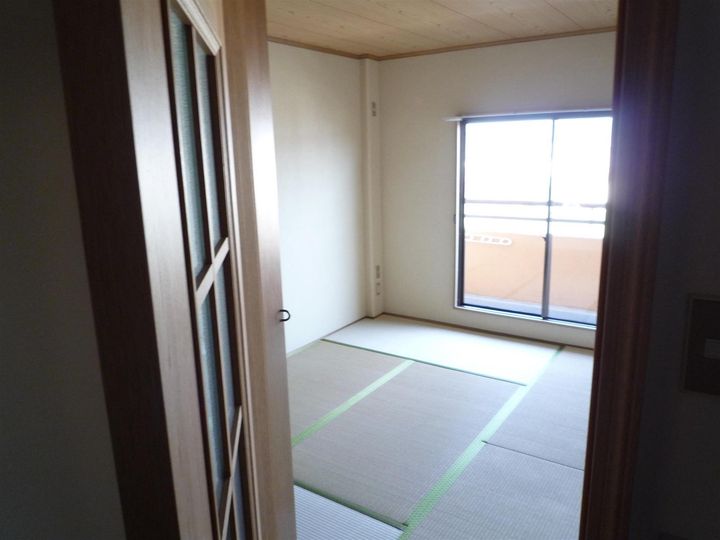 健生館(ケンセイカン)の内装