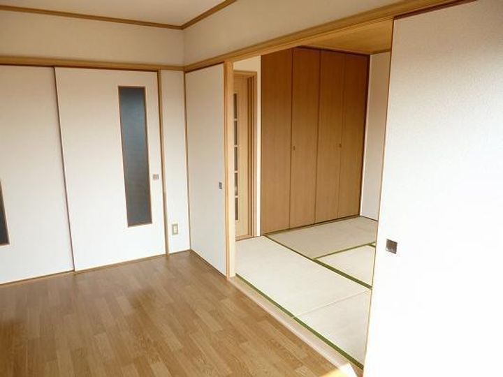 健生館(ケンセイカン)の内装