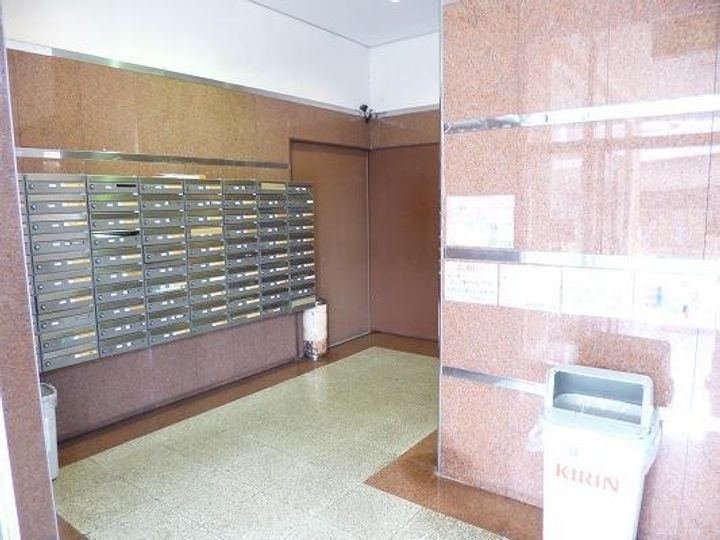 健生館(ケンセイカン)の内装