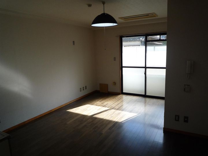 都ヴィレッヂ西桜の内装