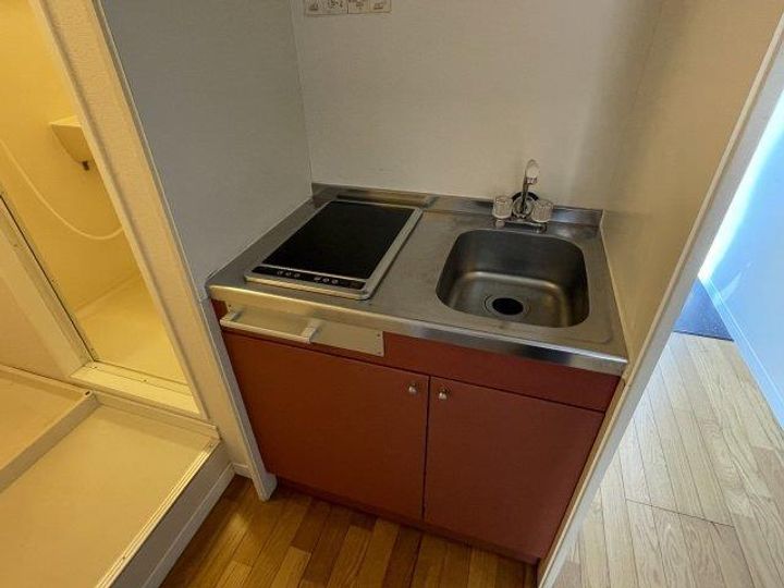 レオパレス府中赤繁の内装