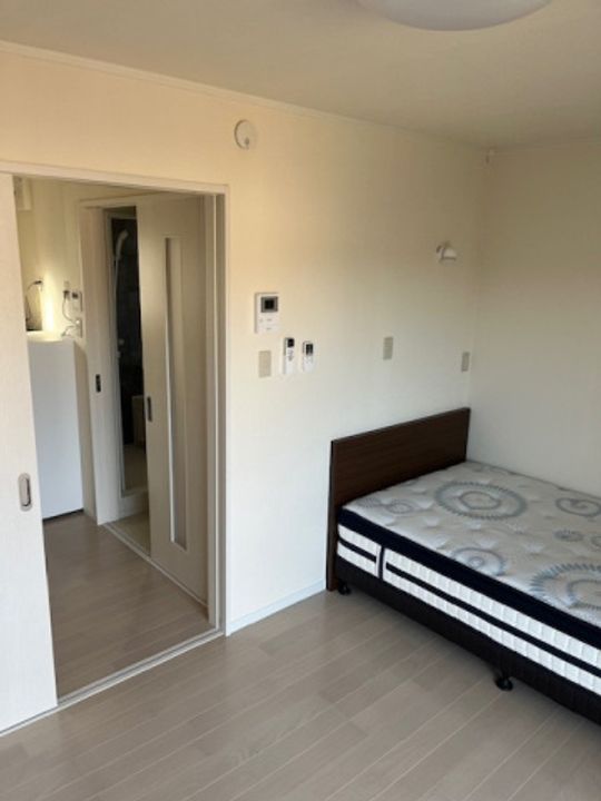 グレースコート船岡Ⅱ201の居間