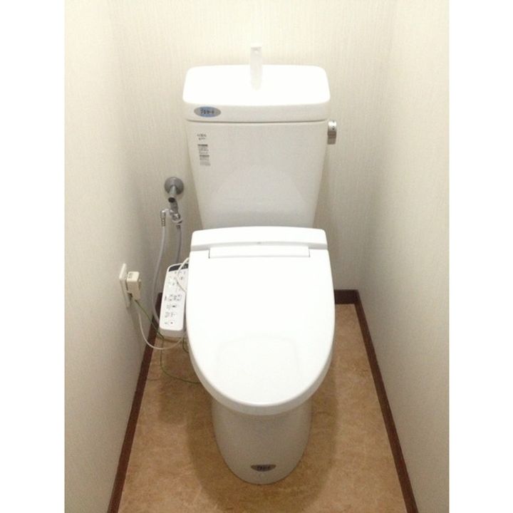 Ashiビルの内装