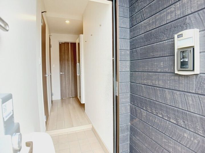 リエースの玄関