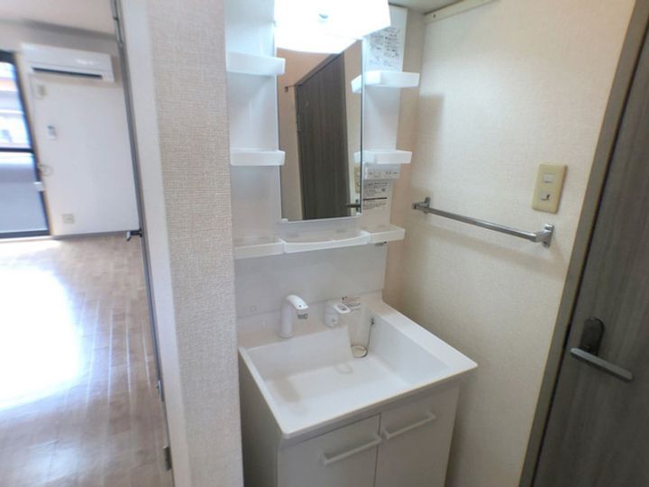 ルミエール若松 Bの内装