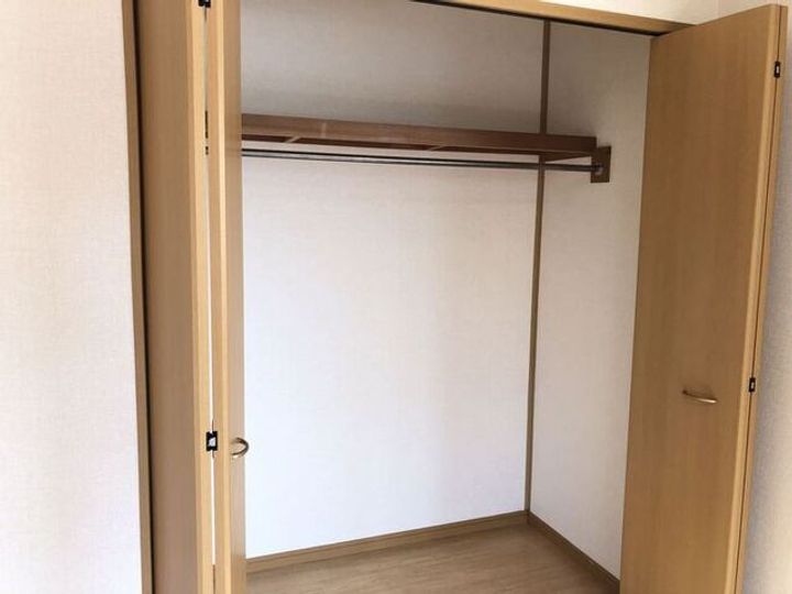 ルミエール若松 Bの内装